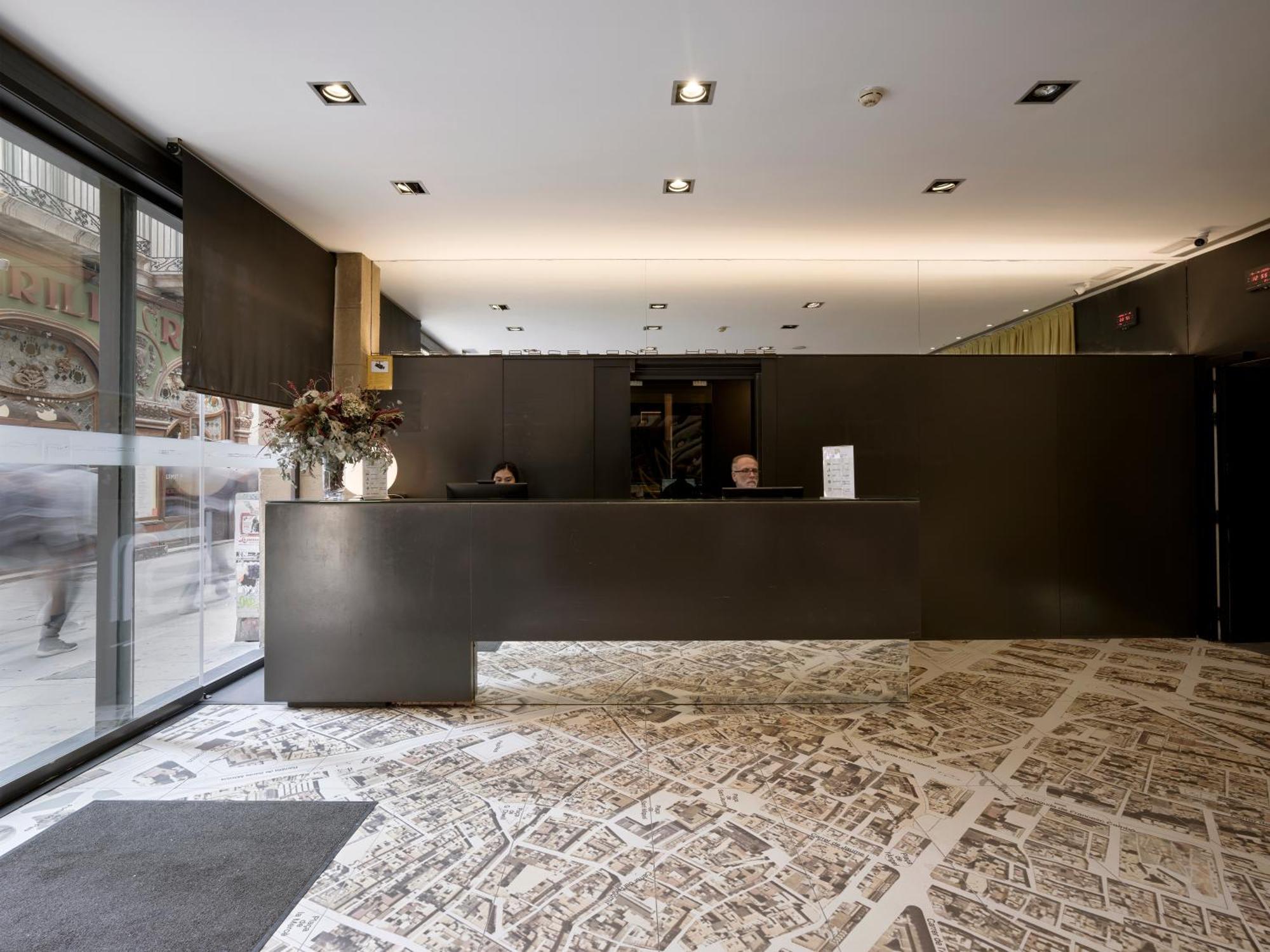 House Hotel 3*