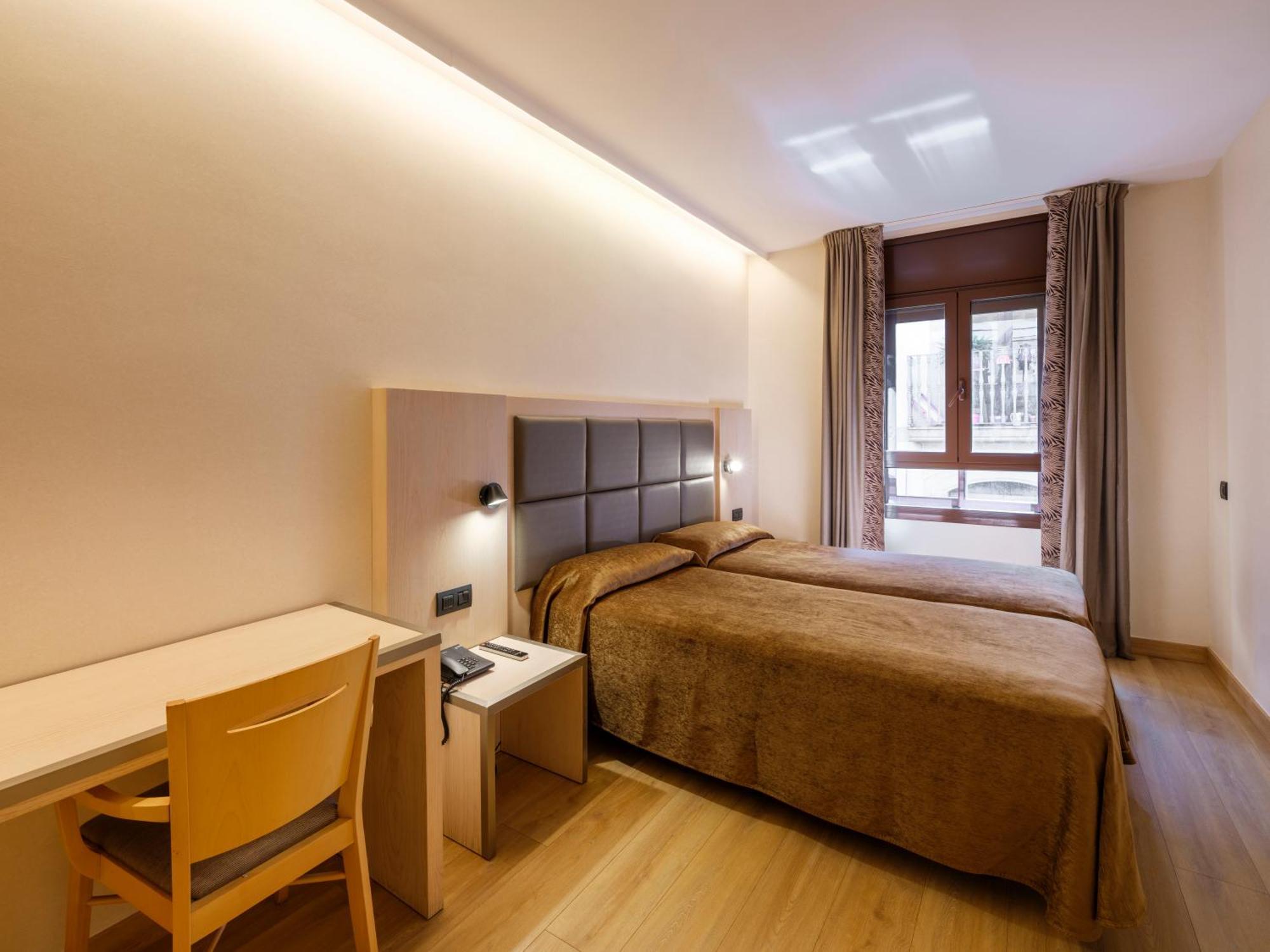 House 3*